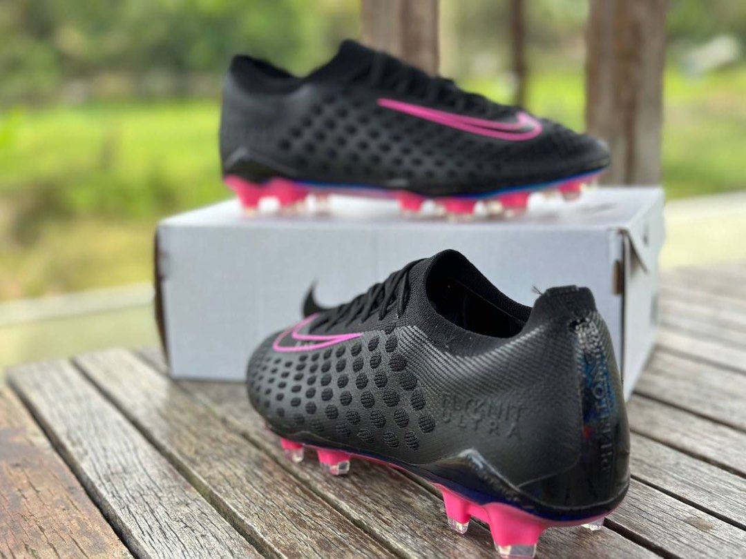 Nike Flyknit Ultra Black Pink boots Kasut Bola Padang Men s