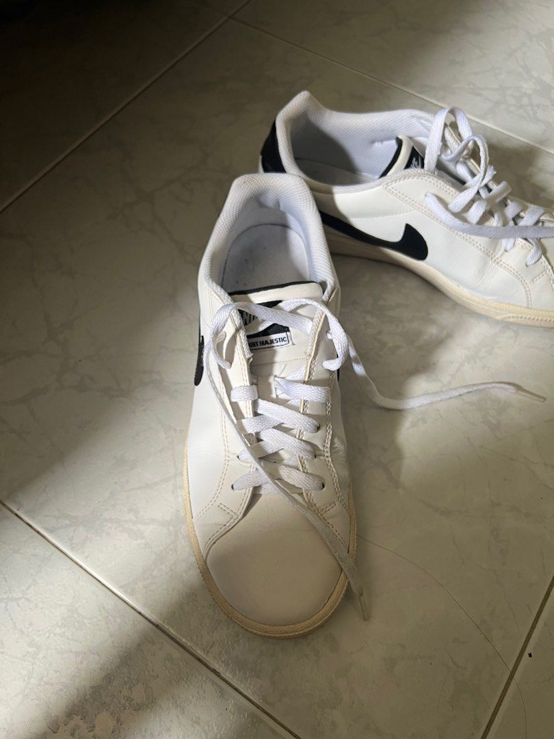 9.5 mens to womens nike store