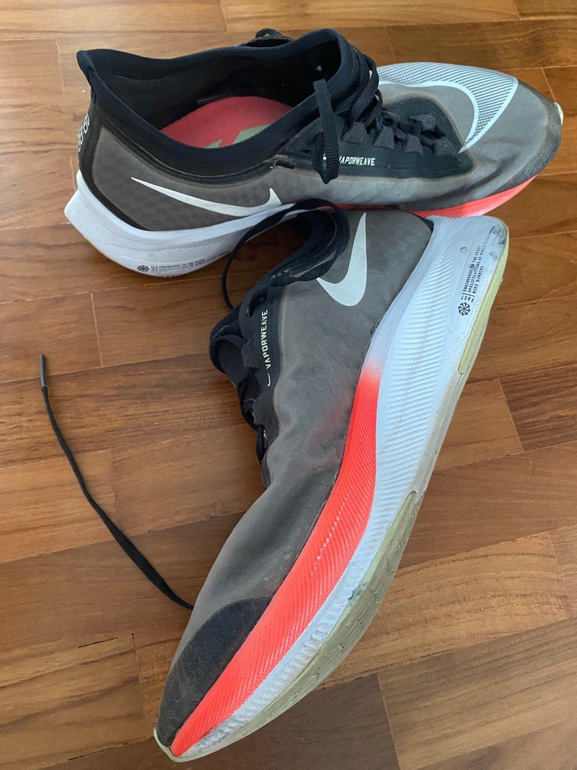 hoka carbon x vs nike zoom fly 3