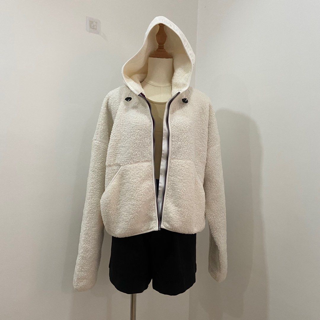 Baby white teddy jacket – Newbie