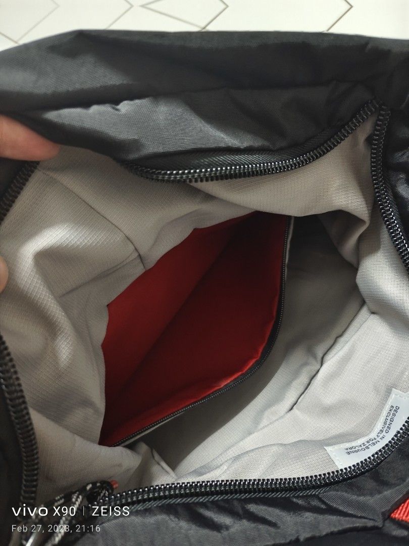 Original Crumpler The Screamin' Haste Messenger Laptop Bag, Men's