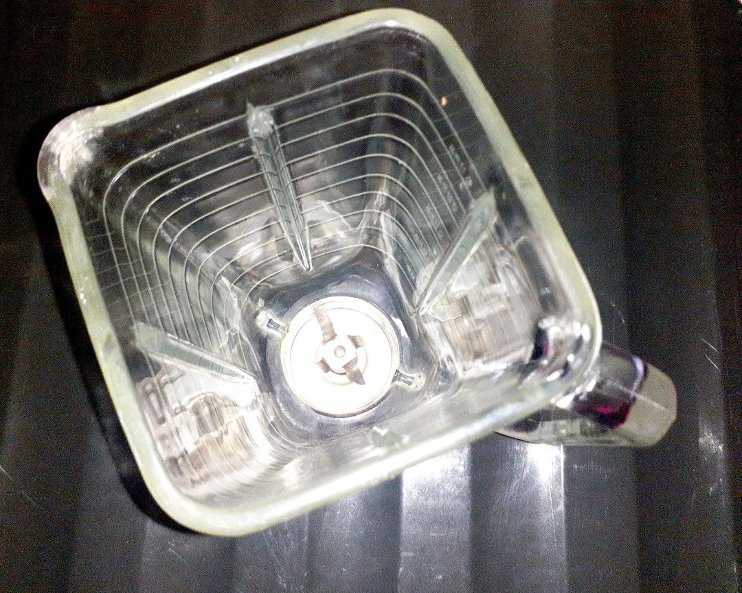 OSTER OSTERIZER BLENDER GLASS JAR PITCHER REPLACEMENT Without COVER