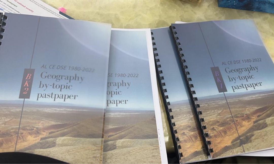 Pastpaper king geography by topic past paper, 興趣及遊戲, 書本 & 文具, 教科書