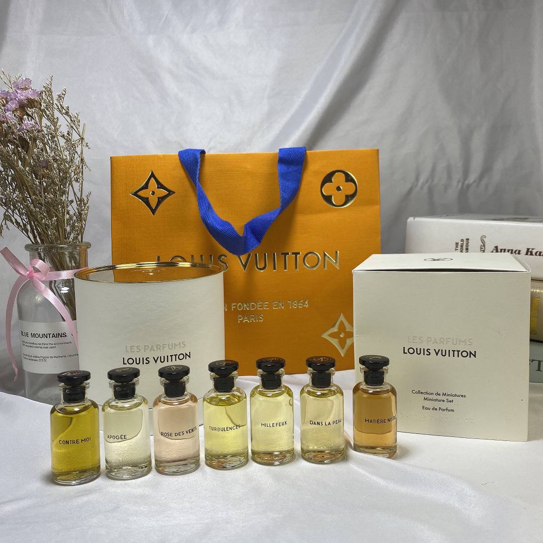 Louis Vuitton Perfume - Coeur Battant, Beauty & Personal Care, Fragrance &  Deodorants on Carousell