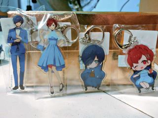 (Category: ) located in . Submitted by glitter_wish (Listing ID 1217757771, Image 1). Description: .