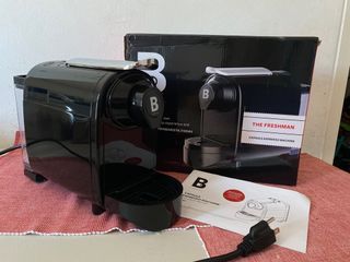 PRELOVED B COFFEE THE FRESHMAN COFFEE CAPSULE ESPRESSO MACHINE