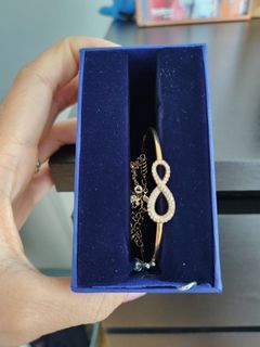 (Category: ) located in . Submitted by tracycao (Listing ID 1217641773, Image 1). Description: .