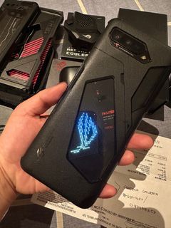 ROG 5s with accessories