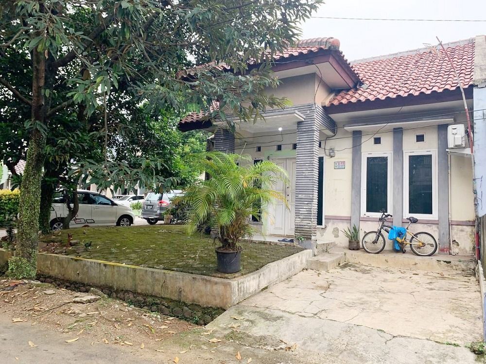 rumah_dijual_di_cibinong_bogor_1677465886_0e3fe418_progressive