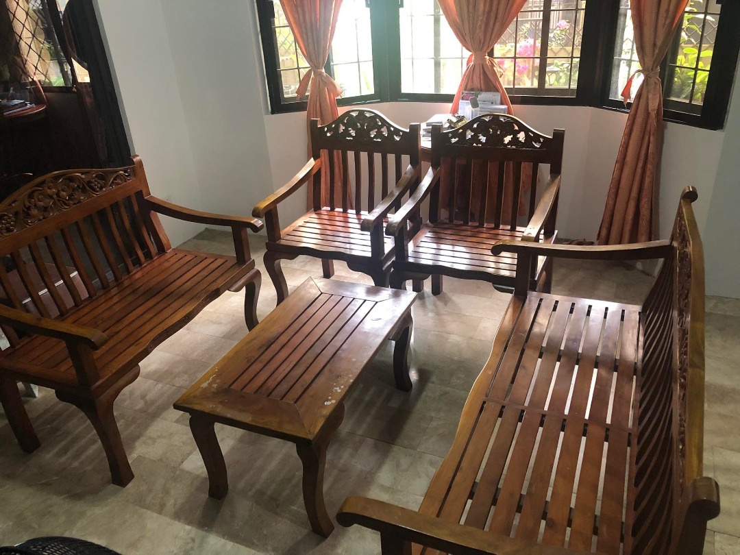 Sala Set 5pcs Molave Wood Set with wood carvings on Carousell