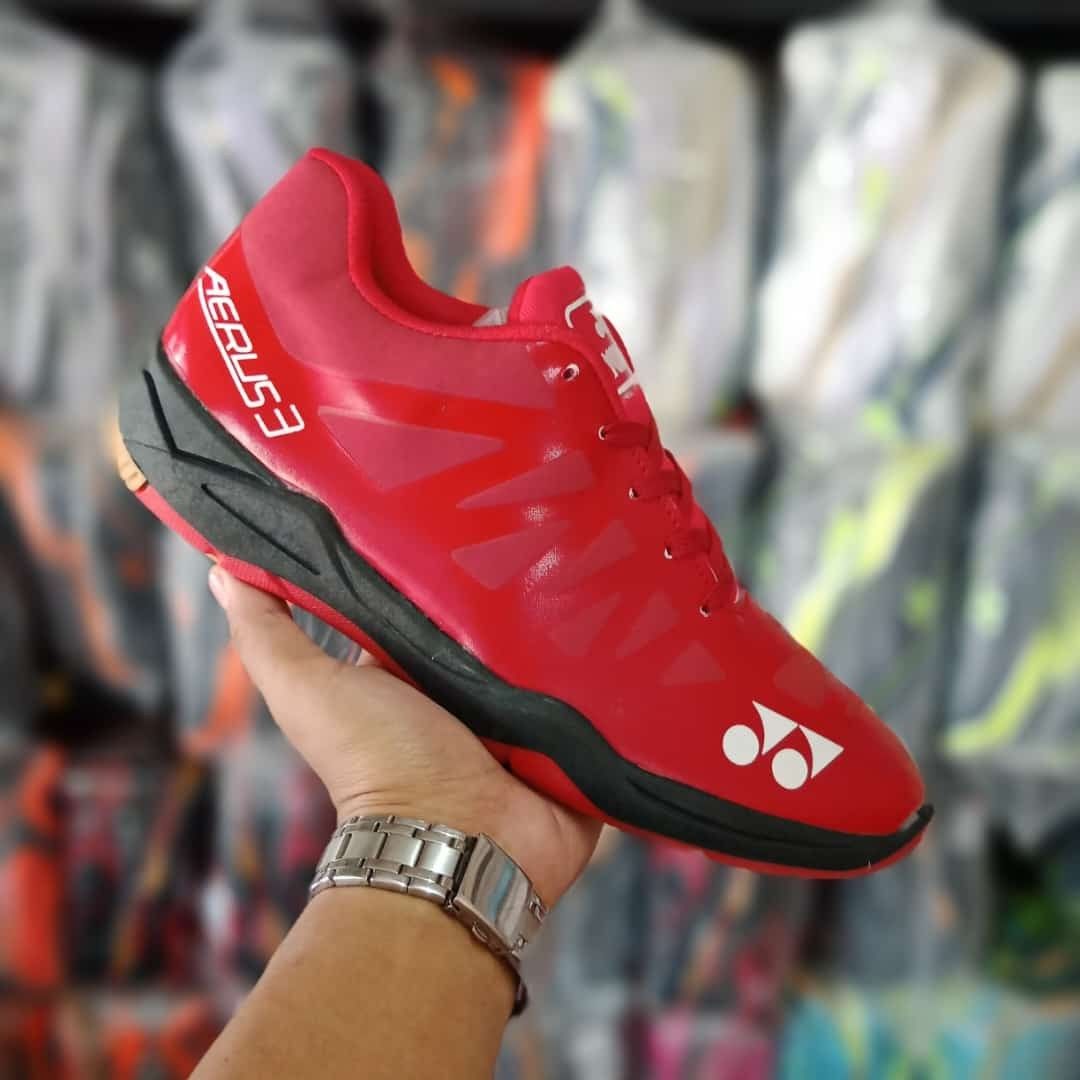 Sepatu yonex aerus discount