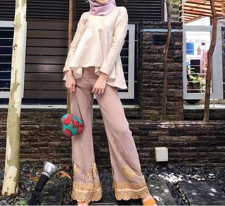 (Category: ) located in . Submitted by prelovedbysyahidatul (Listing ID 1217742629, Image 1). Description: .
