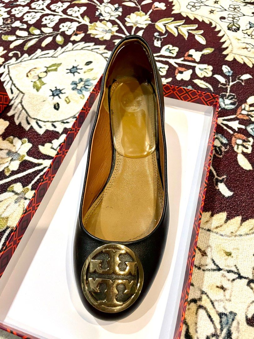 Tory Burch Benton Heels Pump size 37, Women's Fashion, Footwear, Heels on  Carousell