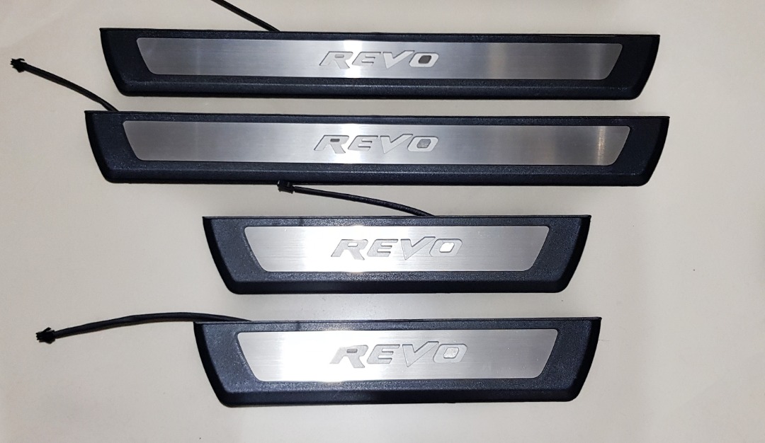 Toyota Hilux Revo 2015 to 2023 Side Stepsill with LED, Car Parts ...