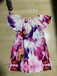 Tracyeinny off shoulder dress