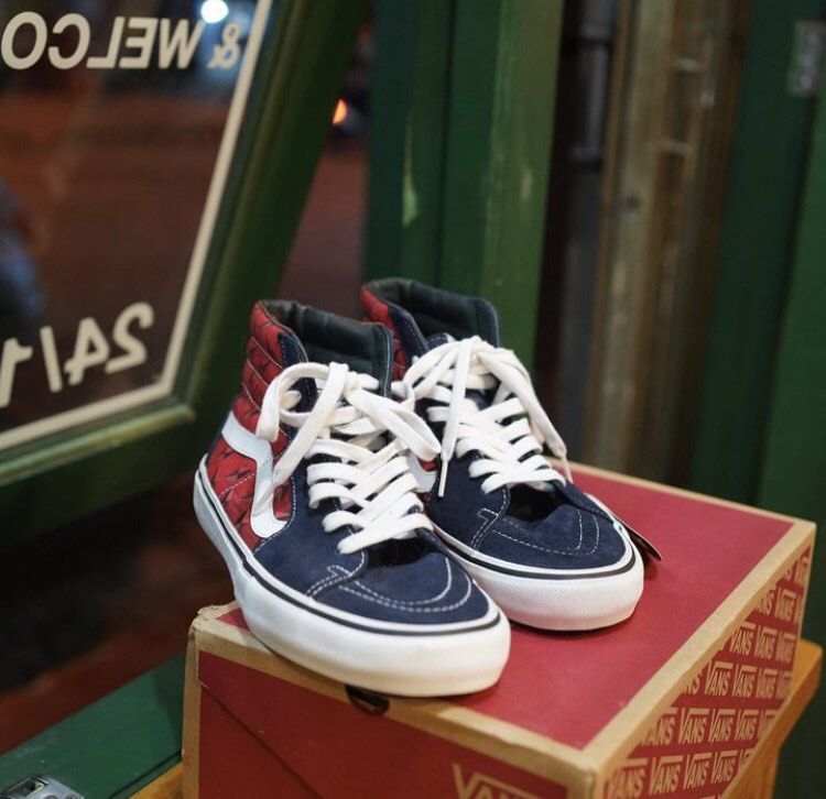 Vans x on sale supreme diamond plate