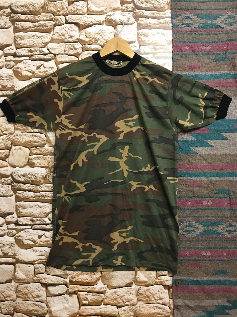 Vintage Camo Shirt, Men's Fashion, Tops & Sets, Tshirts & Polo Shirts