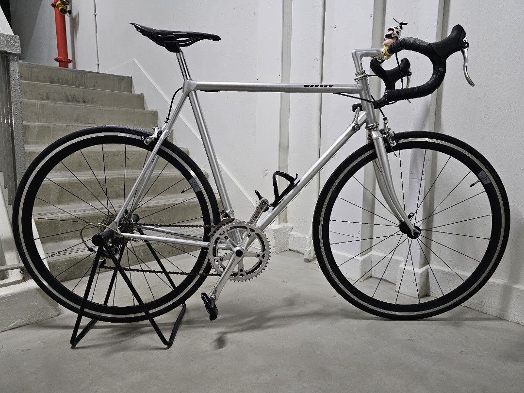 Vitus vintage shop road bike