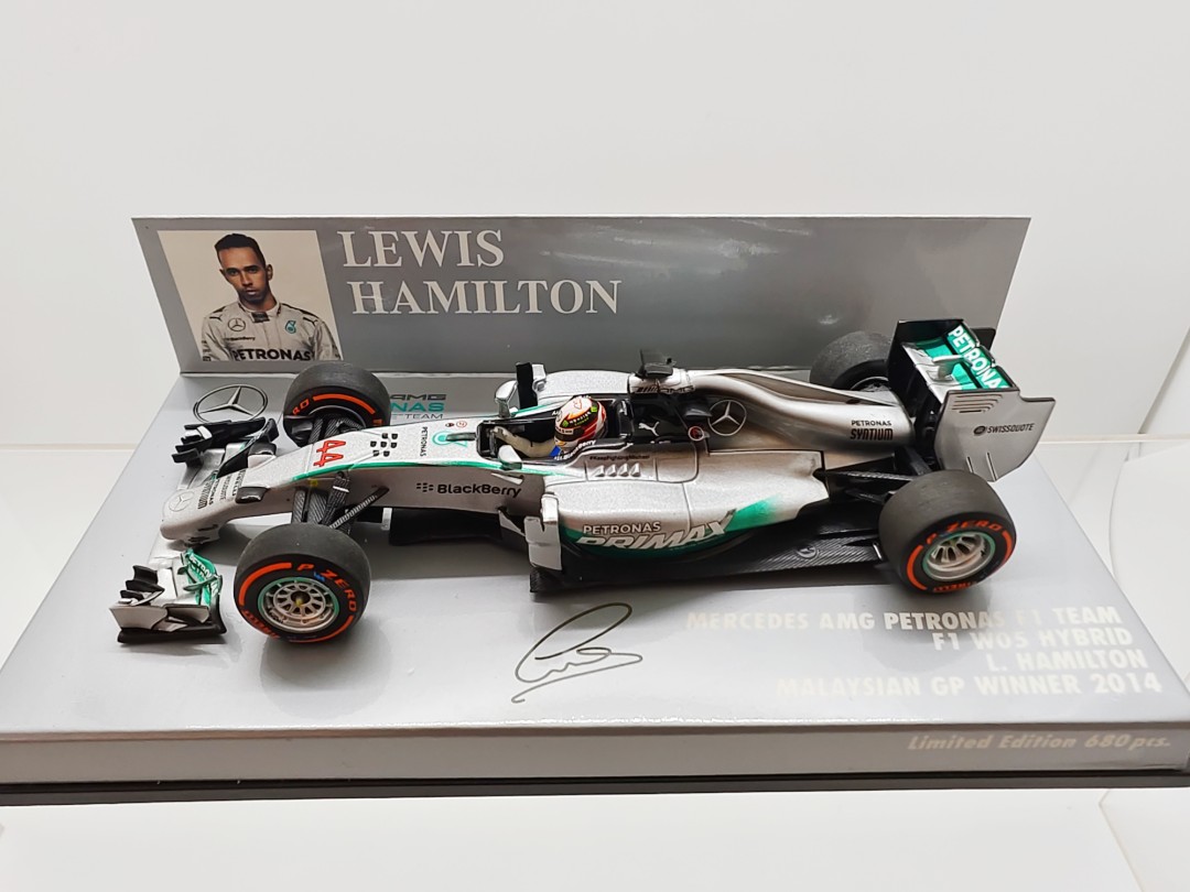 W05 #44 Lewis Hamilton Winner Malaysian Gp 2014 - Mercedes AMG F1