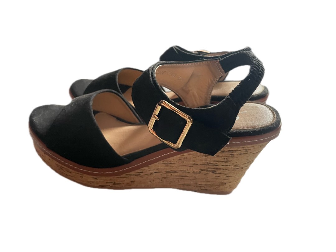 black strap wedge heels