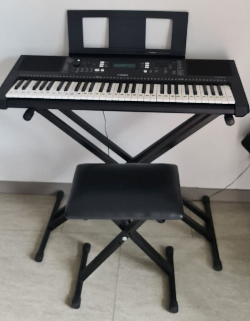Yamaha PSR-E373 Portable Keyboard 61 keys Touch Response PSRE373 PSR