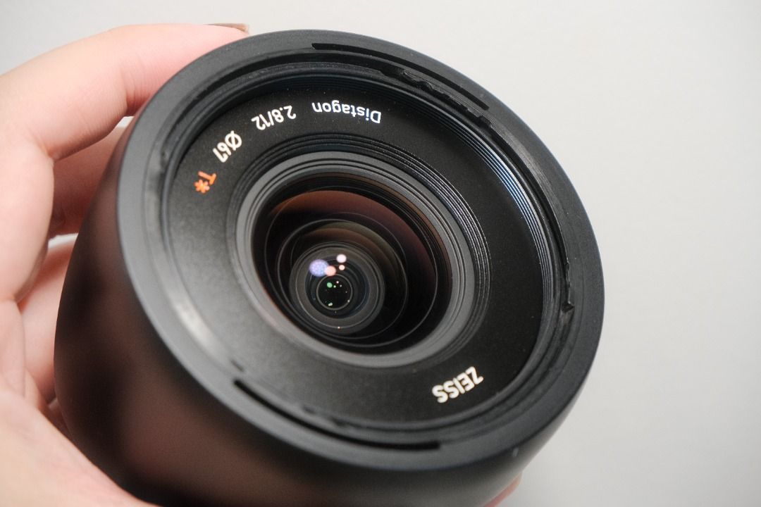 Zeiss Touit 12mm f2.8 Fujifilm X mount Wide angle prime lens