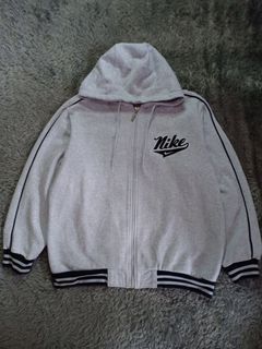 ZIP HOODIE NIKE