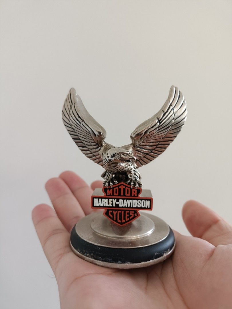 Harley davidson pocket watch with eagle stand deals