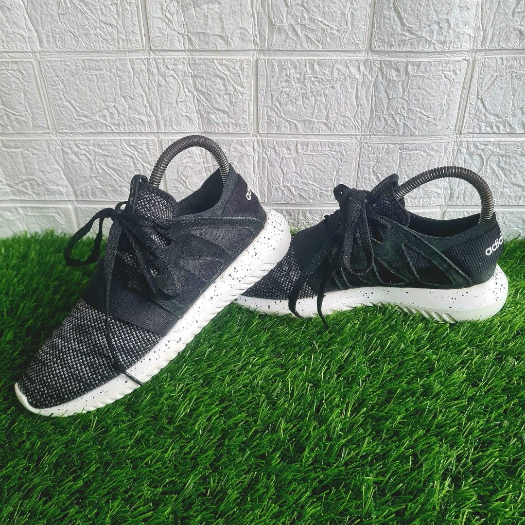 Adidas tubular viral fake discount