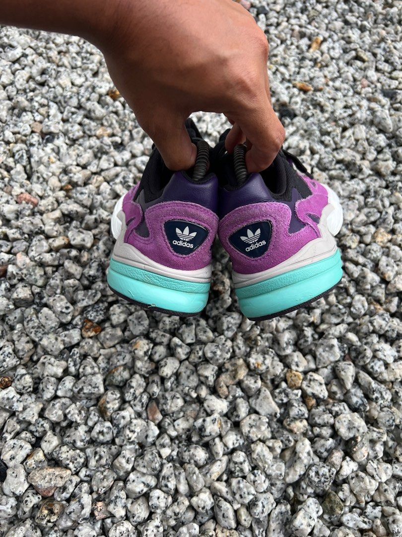 Adidas yung shop 96 peru