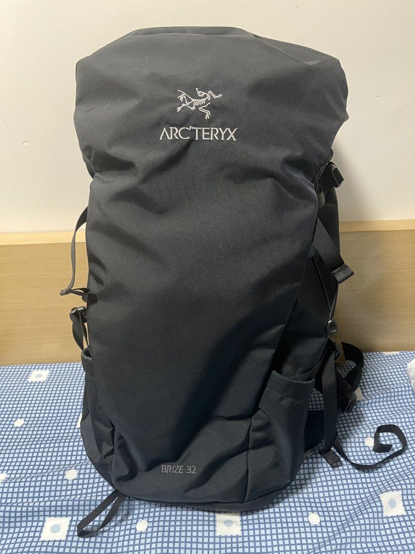 Arc teryx Brize 32 Carousell