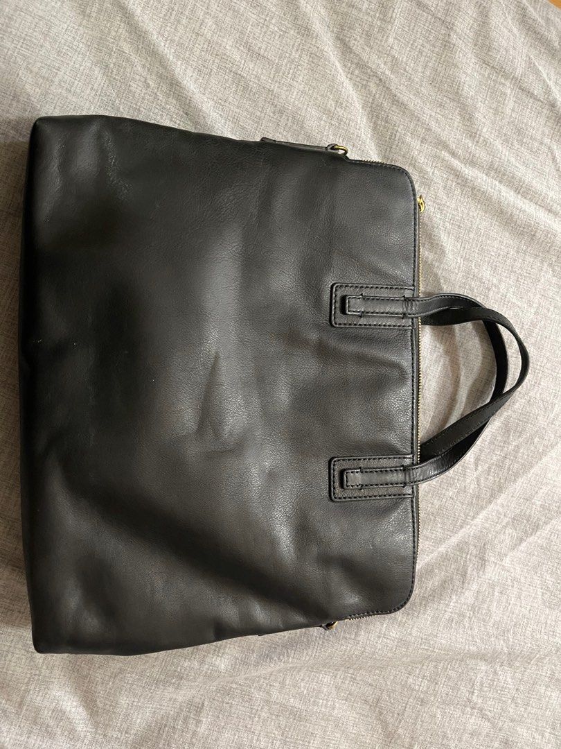 AUTHENTIC FOSSIL EMMA LAPTOP BAG, Luxury, Bags & Wallets on Carousell