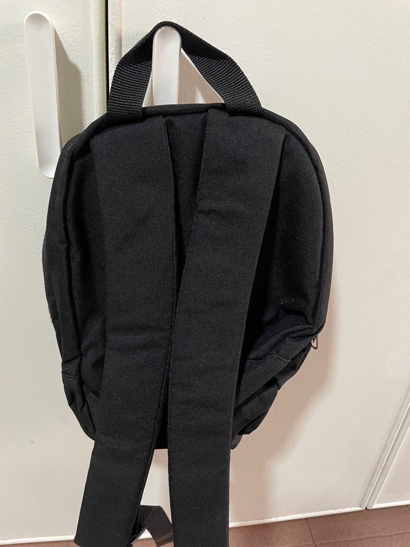 Backpack - Mini (Category: Backpacks) located in Singapore. Submitted by 1ittl3_b1rd (Listing ID 1217881045, Image 2). Description: Mini Backpack Pm for more information Pick up at Clementi .