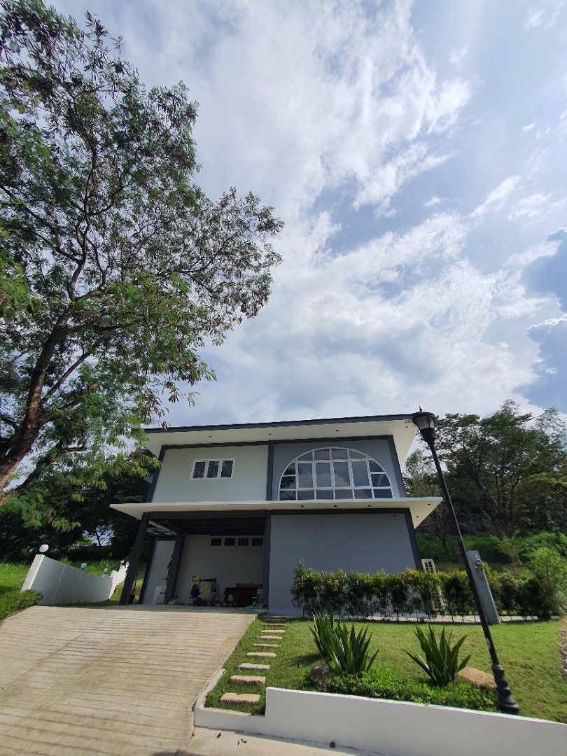 (Category: ) located in . Submitted by dayfernandez (Listing ID 1217837292, Image 1). Description: .