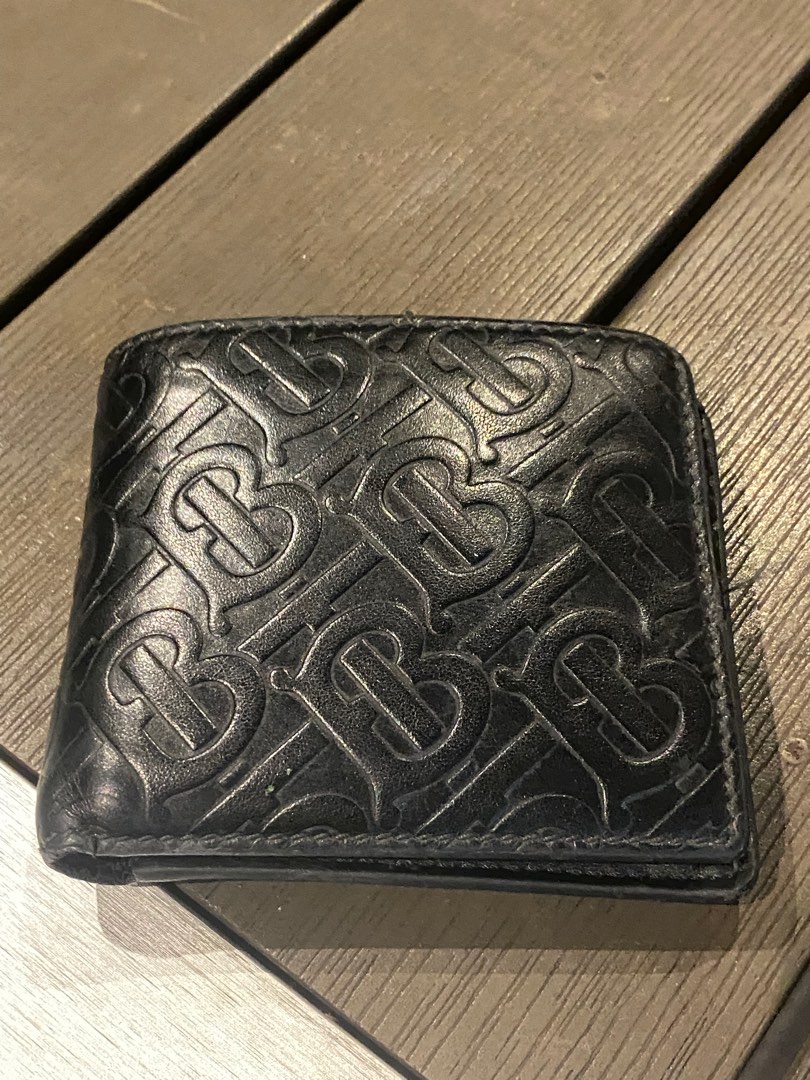 Burberry hotsell wallet monogram