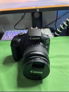 CANON 700D (Flipscreen&Touchscreen)