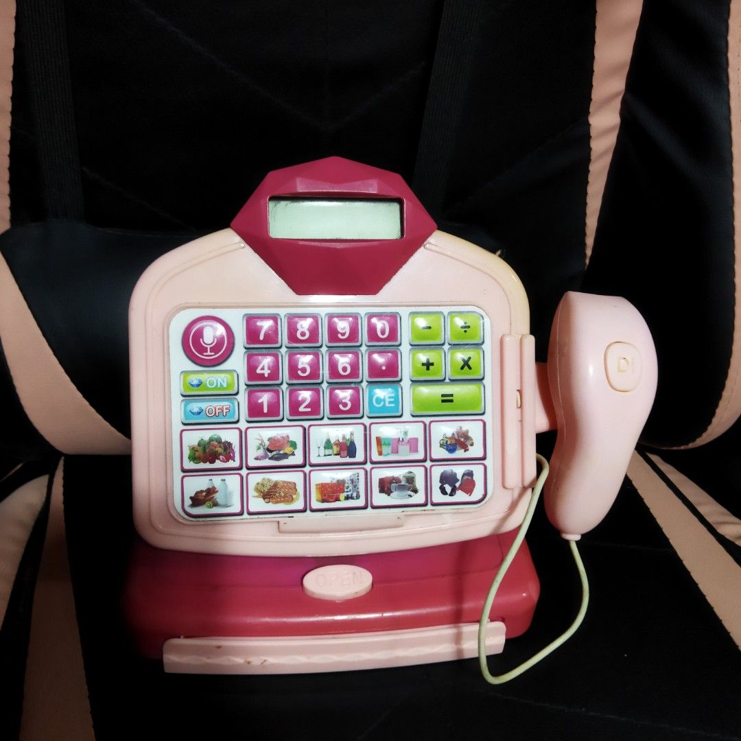 Cash register as is no back cover (Category: Office & Business Technology) located in Muntinlupa City. Submitted by periwinklefairy23 (Listing ID 1217832649, Image 1). Description: as is po eto bawal sa maselan.