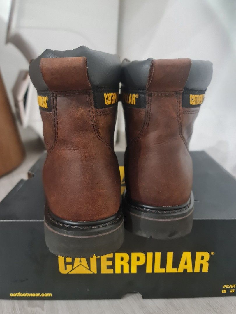 Caterpillar second shift 6" Safety Boots, Men's Fashion, Footwear