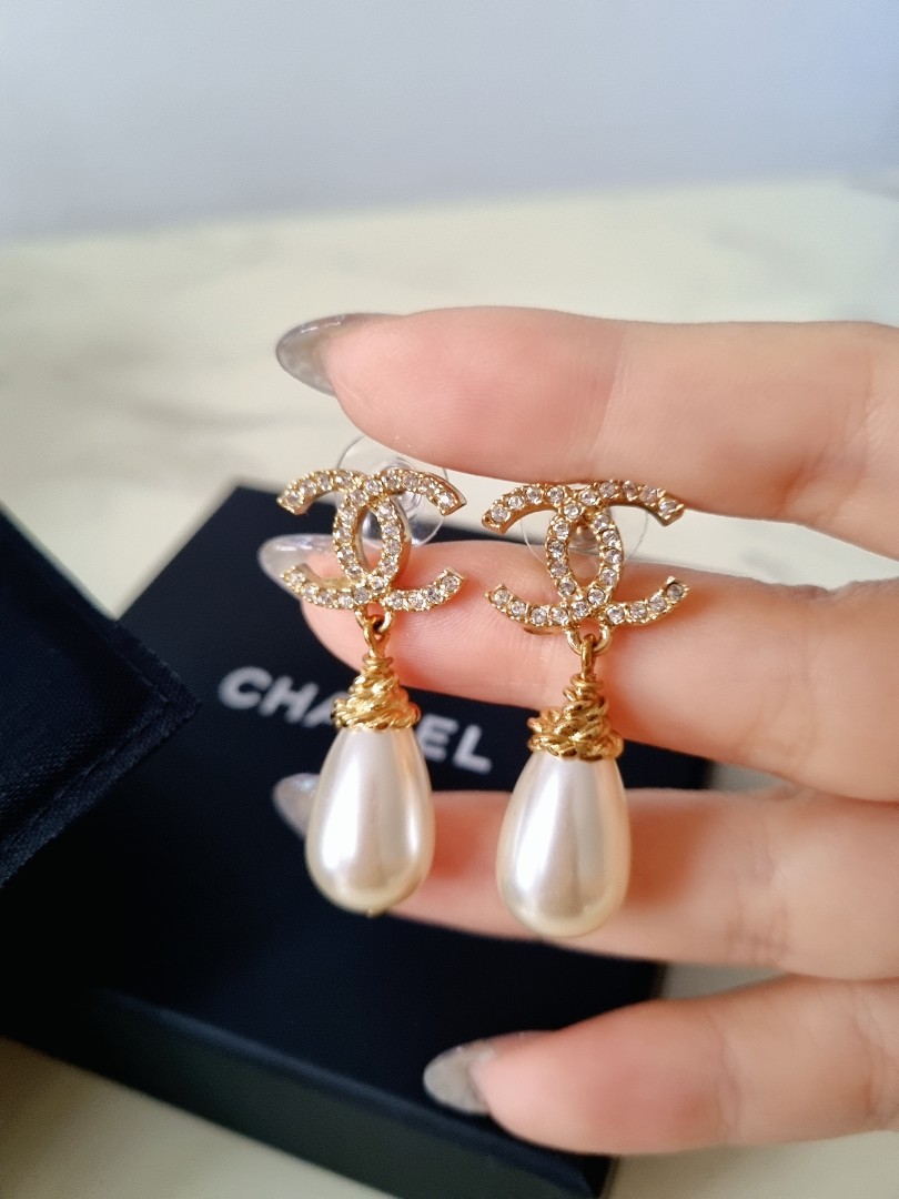 Chanel Pearl Earrings, Luxury, Accessories on Carousell