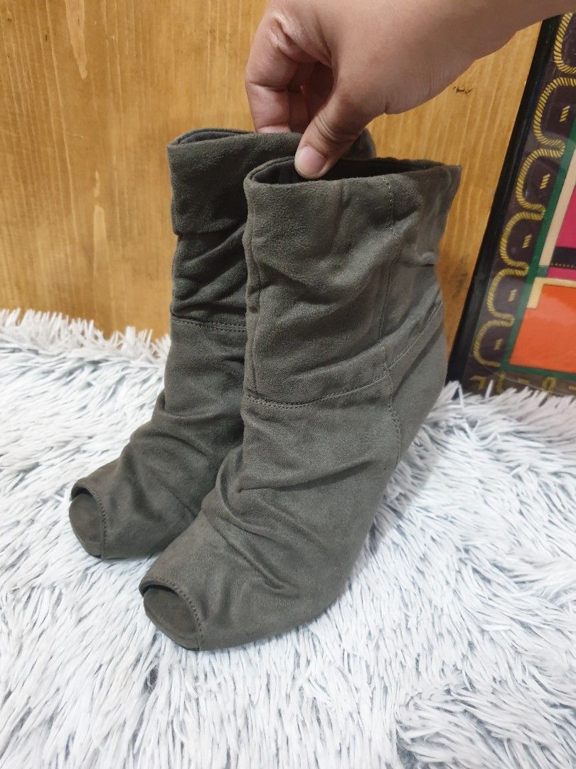 CHARLOTTE RUSSE BOOTS FOR SALE Women s Fashion Footwear Boots