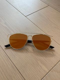 （分類：）位於 。 由 alexsc8 提交（商品編號 1217885630，圖片 1）。簡介： 。