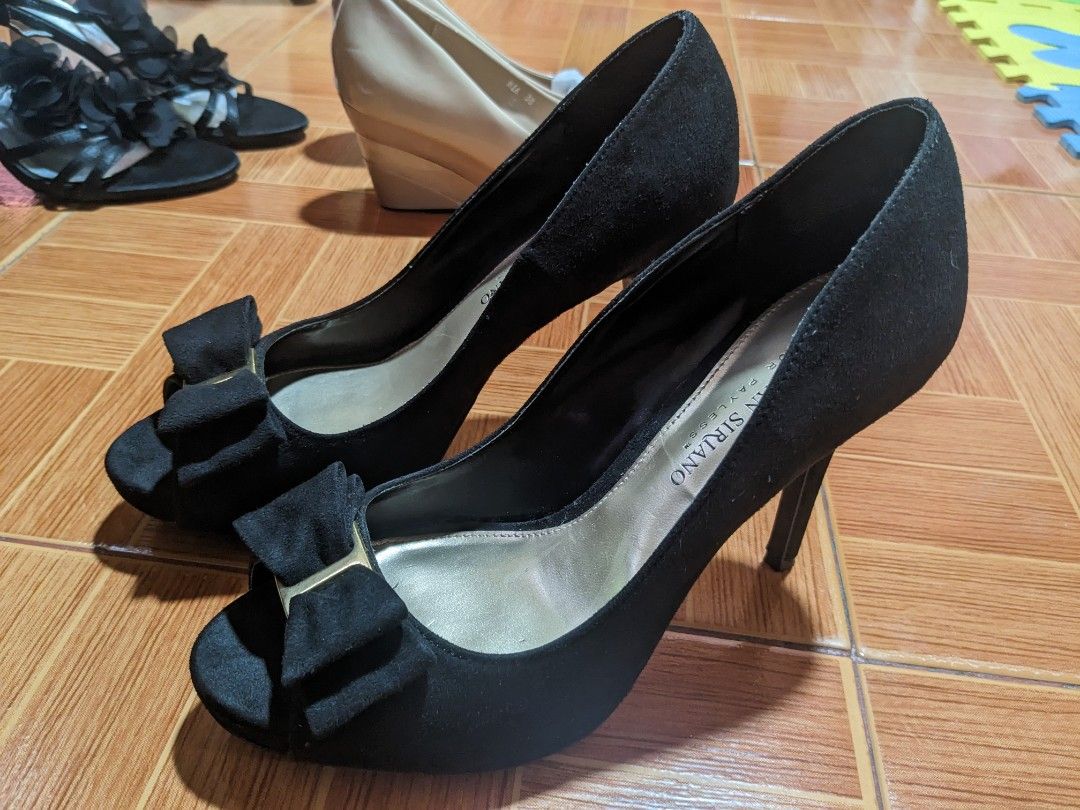 Christian siriano hot sale black heels