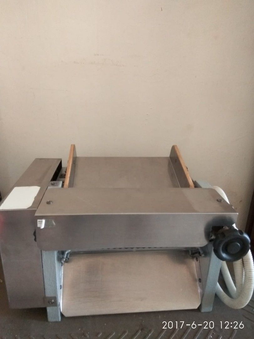 Dough Flattener, TV & Home Appliances, Kitchen Appliances, Other