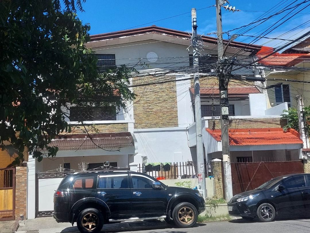 Duplex House Margarita Moran BF Homes Duplex House Las Pinas, Property