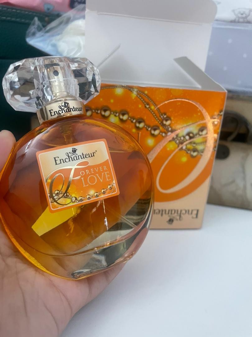 Enchanteur online forever love