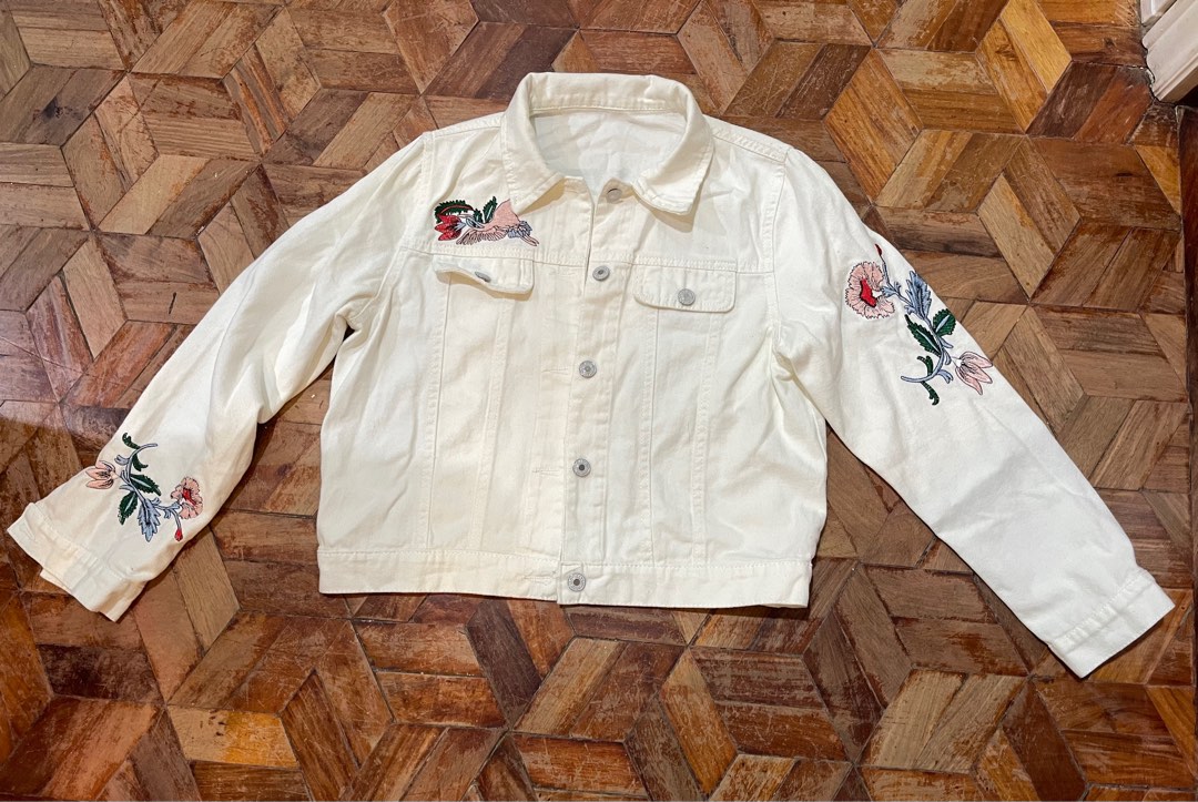 Embroidered White Denim Jacket, Women's Fashion, Coats, Jackets and