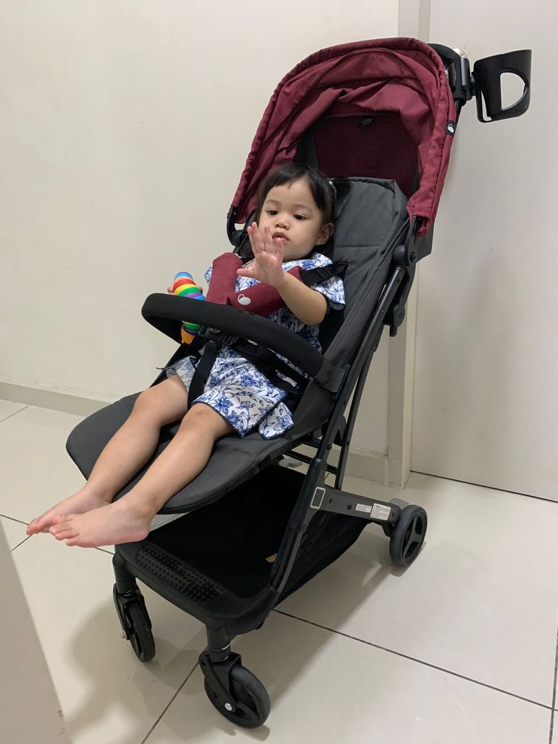 Evenflo waav deals lightweight stroller