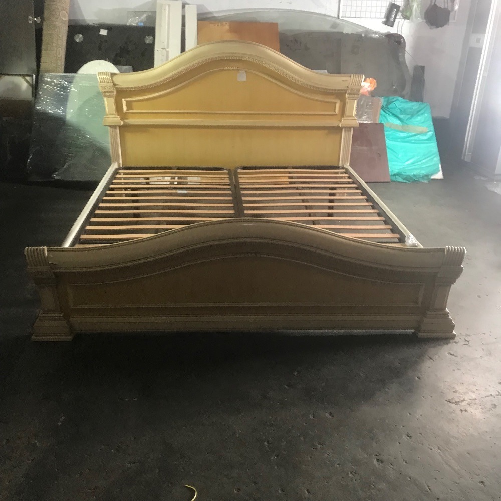 (F20004971) Wooden King Bed Frame with Headboard / Rangka Katil King