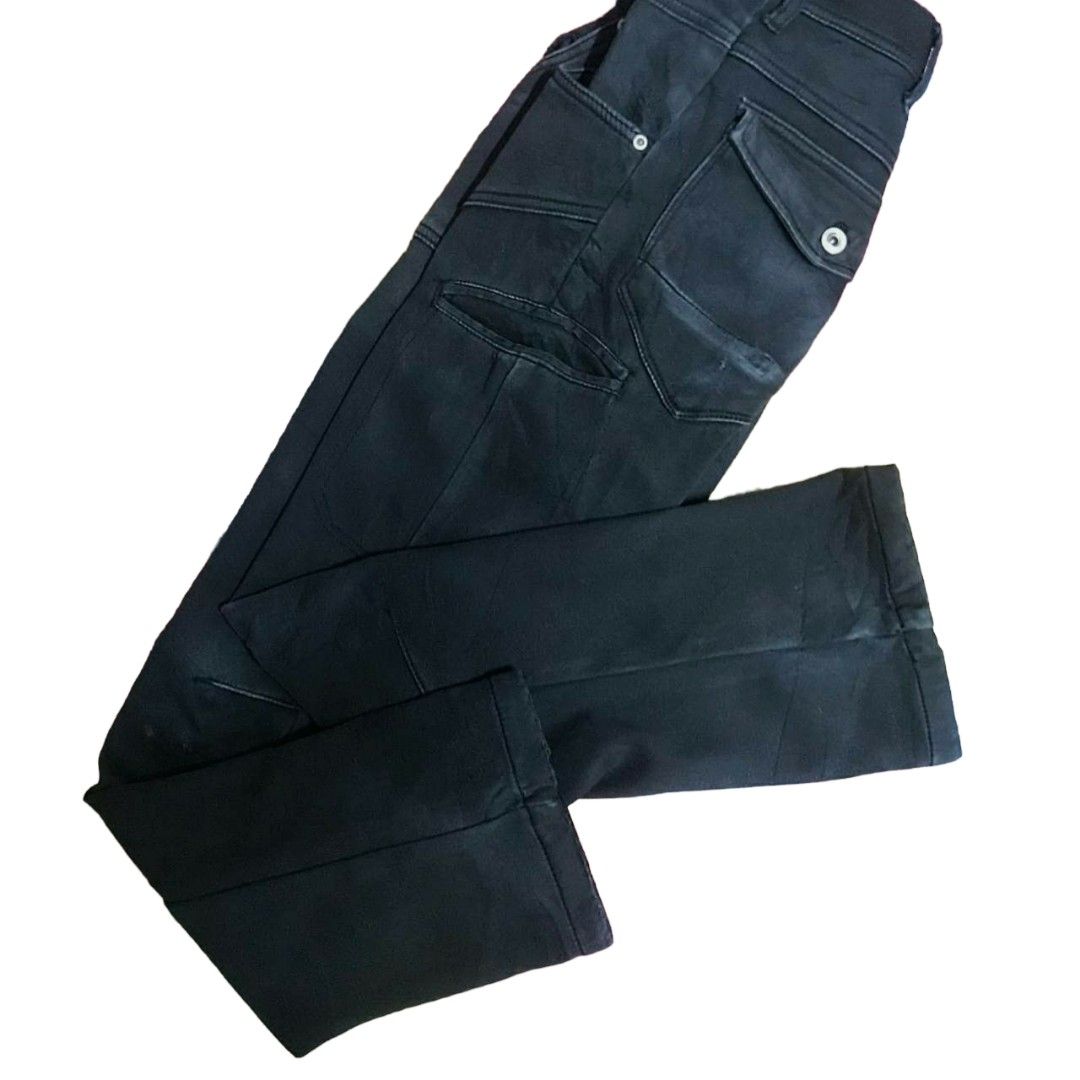 FieldCore Multi Pocket Zipper Cargo Pants, Men's Fashion, Bottoms ...