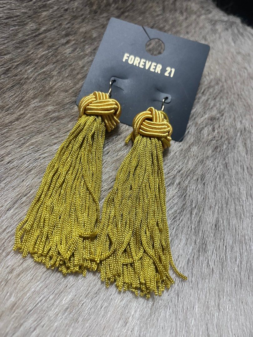 Forever 21 Lovisa Balabooste earing yellow